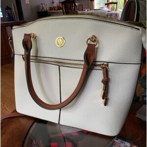 Anne Klein off white small tote